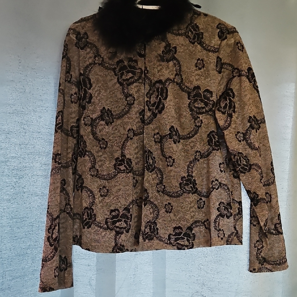 Elegant Black and Brown Floral Jacket with Fur Collar